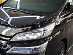 Toyota Vellfire Crown Hybrid 2.5L HV Premium Edition - ფოტო 18