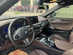 BMW 5 Series 525Li M Sport Package - ფოტო 8