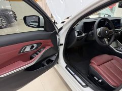 BMW 3 Series 320Li M Sport Package - ფოტო 8