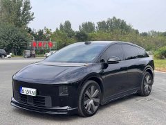 Li Auto i6 Two-Wheel Drive Standard - ფოტო 1