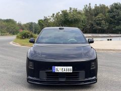 Li Auto i6 Two-Wheel Drive Standard - ფოტო 2