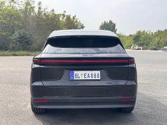 Li Auto i6 Two-Wheel Drive Standard - ფოტო 5