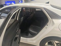 Hyundai Elantra 2022 1.5L CVT GLX Elite - ფოტო 11