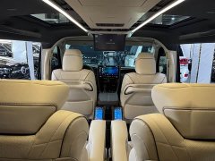 Toyota Vellfire Crown Hybrid 2.5L Executive Premier Edition - photo 8