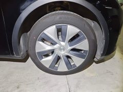 Tesla Model Y Standard Range RWD - ფოტო 8