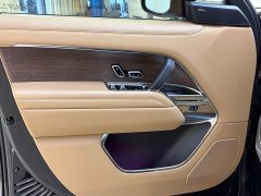Land Rover Range Rover 3.0 L6 400PS Extended Wheelbase 7-Seater - ფოტო 9