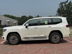 Toyota Land Cruiser (Imported) 4.0L Automatic - ფოტო 7