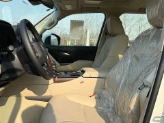 Toyota Land Cruiser (Imported) 4.0L Automatic - ფოტო 12