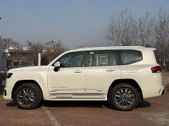 Toyota Land Cruiser (Imported) 4.0L Automatic - ფოტო 6