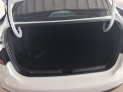 Volkswagen Lavida 1.5L Automatic Five Million Edition - ფოტო 4