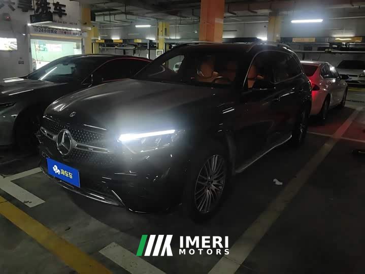 Mercedes-Benz GLC 300 L 4MATIC Dynamic 5-Seater