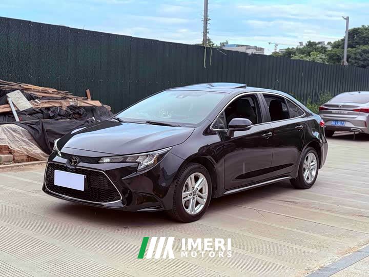 Toyota Corolla 1.8L CVT Luxury