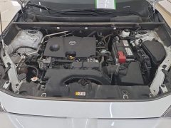 Toyota RAV4 2.0L CVT FWD Urban Edition - ფოტო 10