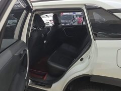 Toyota RAV4 2.0L CVT FWD Urban Edition - ფოტო 11