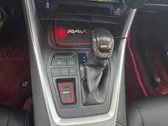 Toyota RAV4 2.0L CVT FWD Urban Edition - ფოტო 16