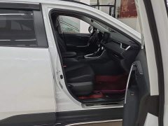 Toyota RAV4 2.0L CVT FWD Urban Edition - ფოტო 8
