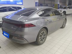 BYD Qin PLUS Glory Edition DM-i 55KM Leading - ფოტო 3