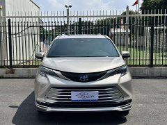 Toyota Sienna 2021 2.5L Hybrid Platinum Edition - ფოტო 2