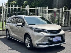 Toyota Sienna 2021 2.5L Hybrid Platinum Edition - ფოტო 3