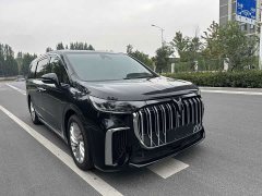 Voyah Dream PHEV Extended Range Luxury Edition - ფოტო 3
