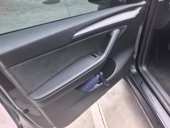 Tesla Model Y Rear-Wheel Drive - ფოტო 7