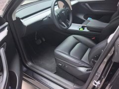 Tesla Model Y Rear-Wheel Drive - ფოტო 9
