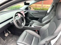 Tesla Model Y Long Range All-Wheel Drive - ფოტო 4