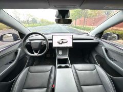 Tesla Model Y Long Range All-Wheel Drive - ფოტო 6