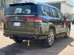Toyota Land Cruiser (Imported) 4.0L Automatic - ფოტო 5