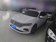 Volkswagen Lavida 300TSI DSG Full Comfort Edition - ფოტო 1