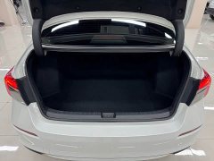 Honda Civic 2022 240TURBO CVT Dynamic Edition - ფოტო 10