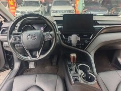 Toyota Camry 2.0G Luxury - ფოტო 13