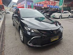 Toyota Camry 2.0G Luxury - ფოტო 3