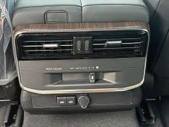 Toyota Land Cruiser (Imported) 3.3T Diesel - ფოტო 11