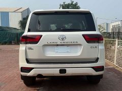 Toyota Land Cruiser (Imported) 3.3T Diesel - ფოტო 5