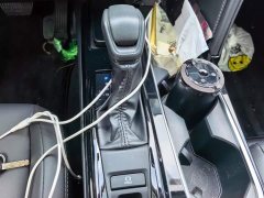 Toyota Camry Hybrid 2.0HE Elite - ფოტო 16