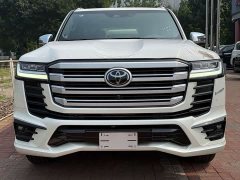 Toyota Land Cruiser (Imported) 3.5L Automatic - ფოტო 2
