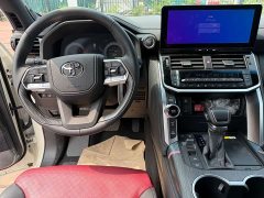 Toyota Land Cruiser (Imported) 3.5L Automatic - ფოტო 8