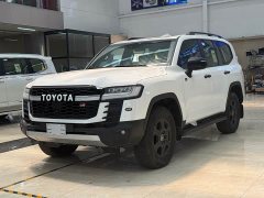 Toyota Land Cruiser (Imported) 3.5T Automatic - ფოტო 3