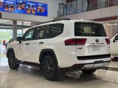 Toyota Land Cruiser (Imported) 3.5T Automatic - ფოტო 5