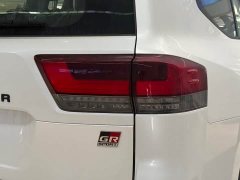 Toyota Land Cruiser (Imported) 3.5T Automatic - ფოტო 9