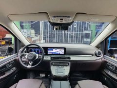 Mercedes-Benz V-Class V 300 Luxury Edition - ფოტო 7