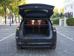 Li Auto L7 Max Smart Refresh Edition - ფოტო 18
