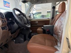 Toyota Land Cruiser (Imported) LC76 2.8T Diesel - ფოტო 19