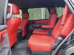 Toyota 3.5L Automatic - ფოტო 17