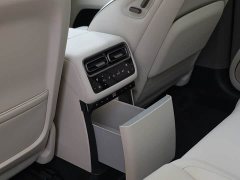 Li Auto i6 Four-Wheel Drive Standard Edition - ფოტო 15