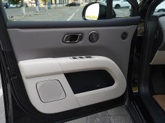Li Auto i6 Four-Wheel Drive Standard Edition - ფოტო 17