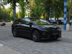 Li Auto i6 Four-Wheel Drive Standard Edition - ფოტო 3
