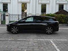 Li Auto i6 Four-Wheel Drive Standard Edition - ფოტო 8
