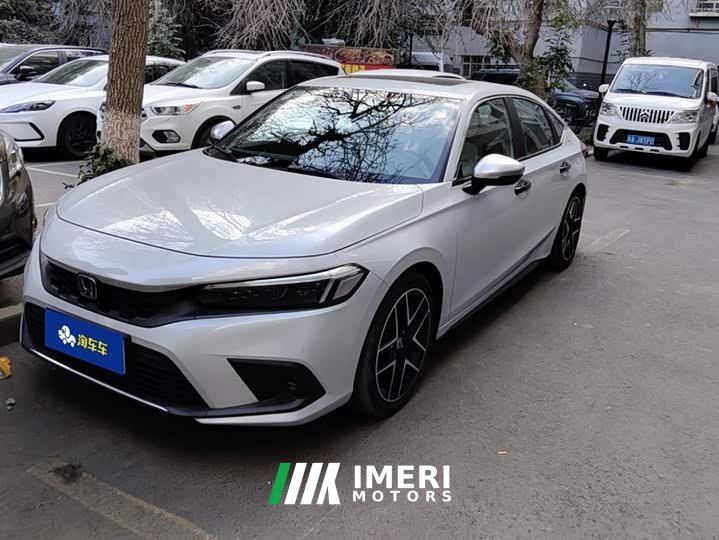 Honda Civic Hatchback 2.0L e:HEV Sport Touring - ავტომობილი ჩინეთიდან